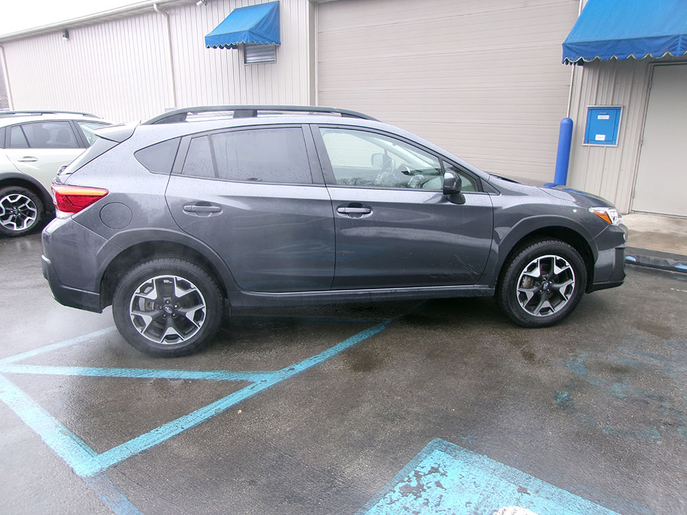 
								SUBARU CROSSTREK PREMIUM full									