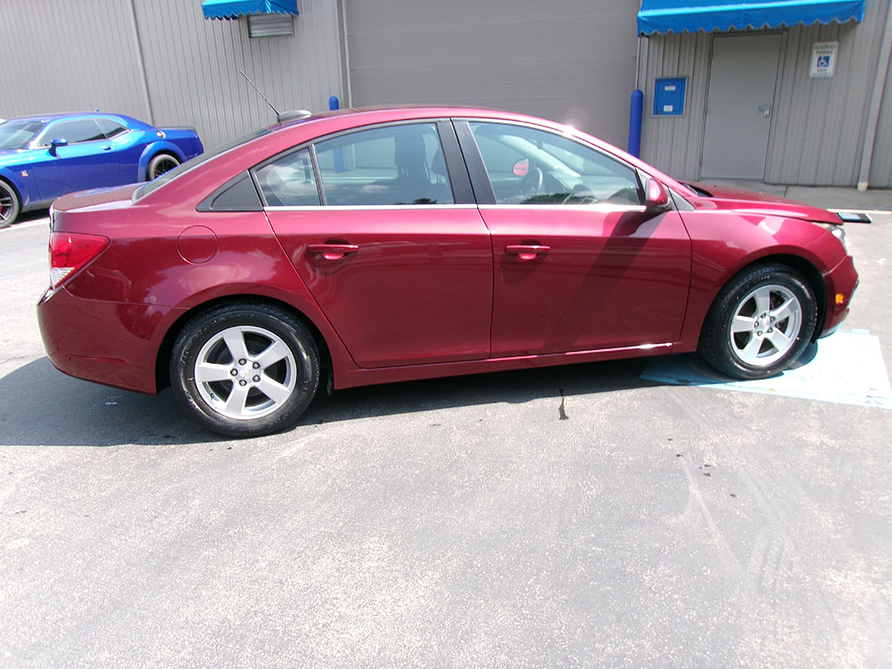 
								CHEVROLET CRUZE LT full									