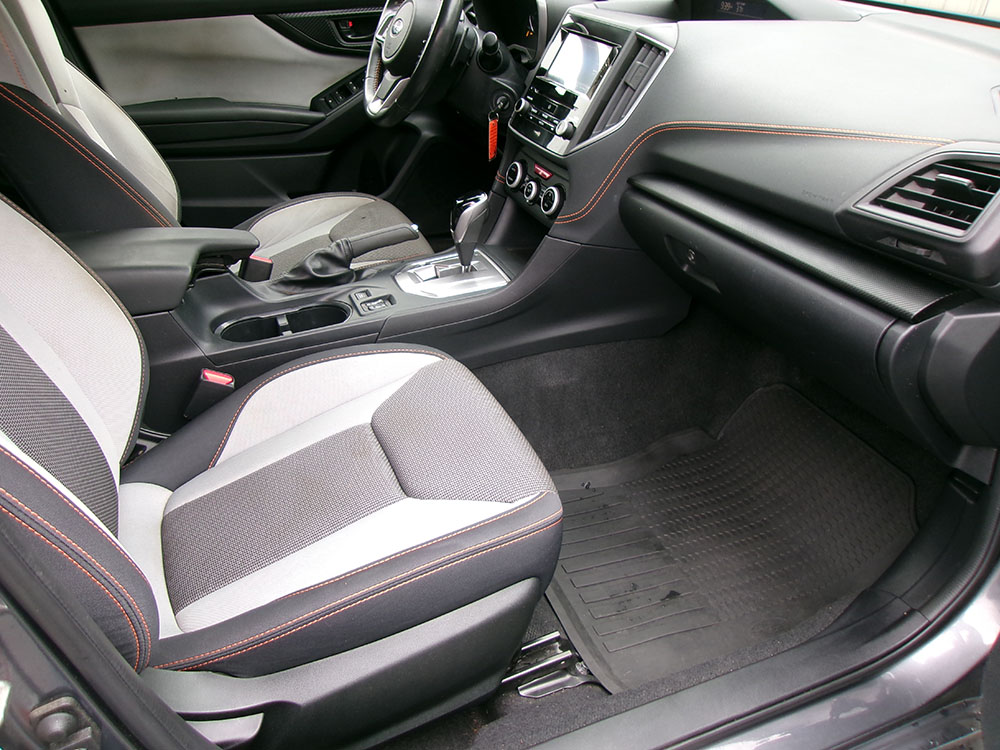 
								SUBARU CROSSTREK PREMIUM full									