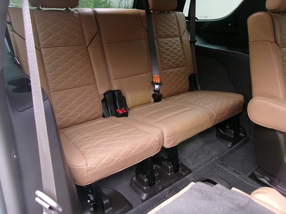 
								CADILLAC ESCALADE PREMIUM full									