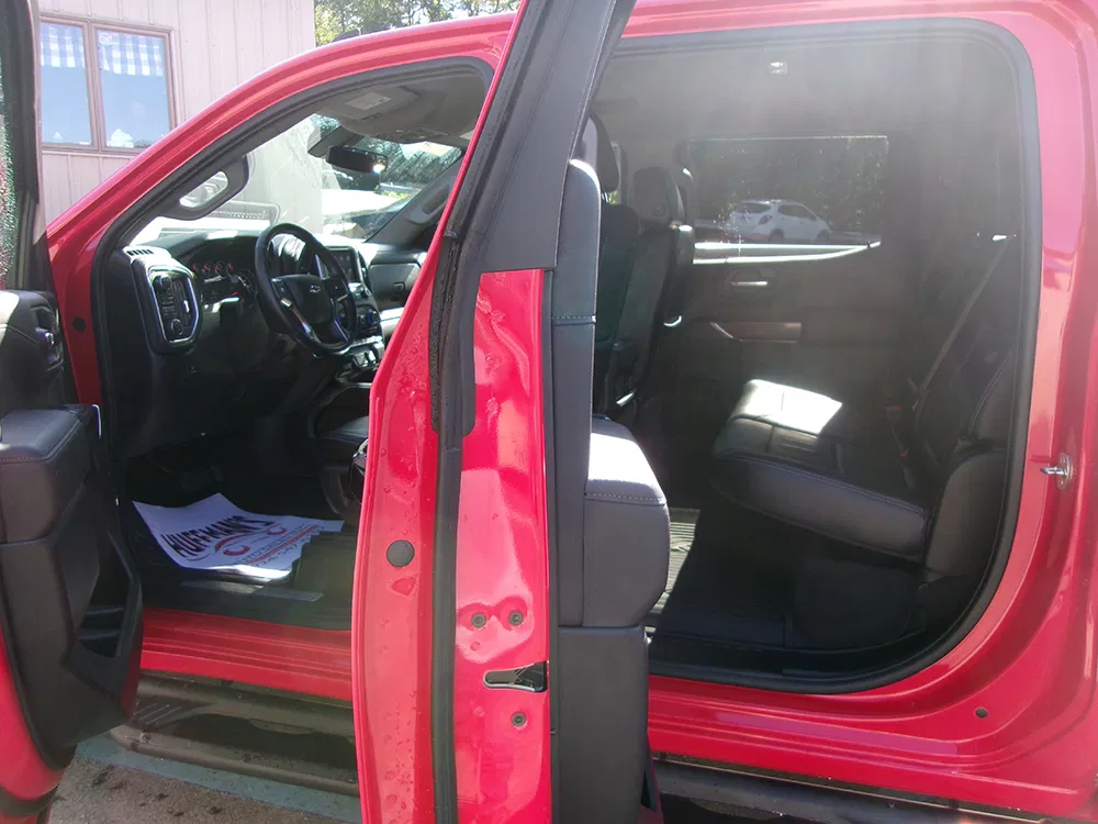 
								CHEVROLET SILVERADO 1500 TRAIL BOSS LT Z71 CREW CAB full									