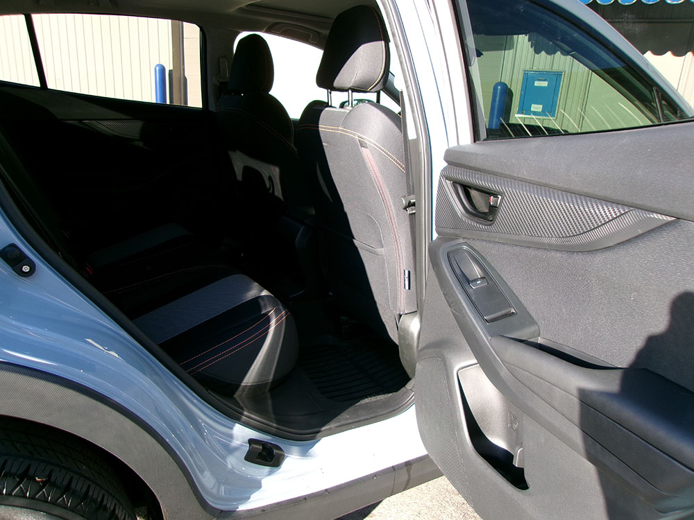 
								SUBARU CROSSTREK PREMIUM full									