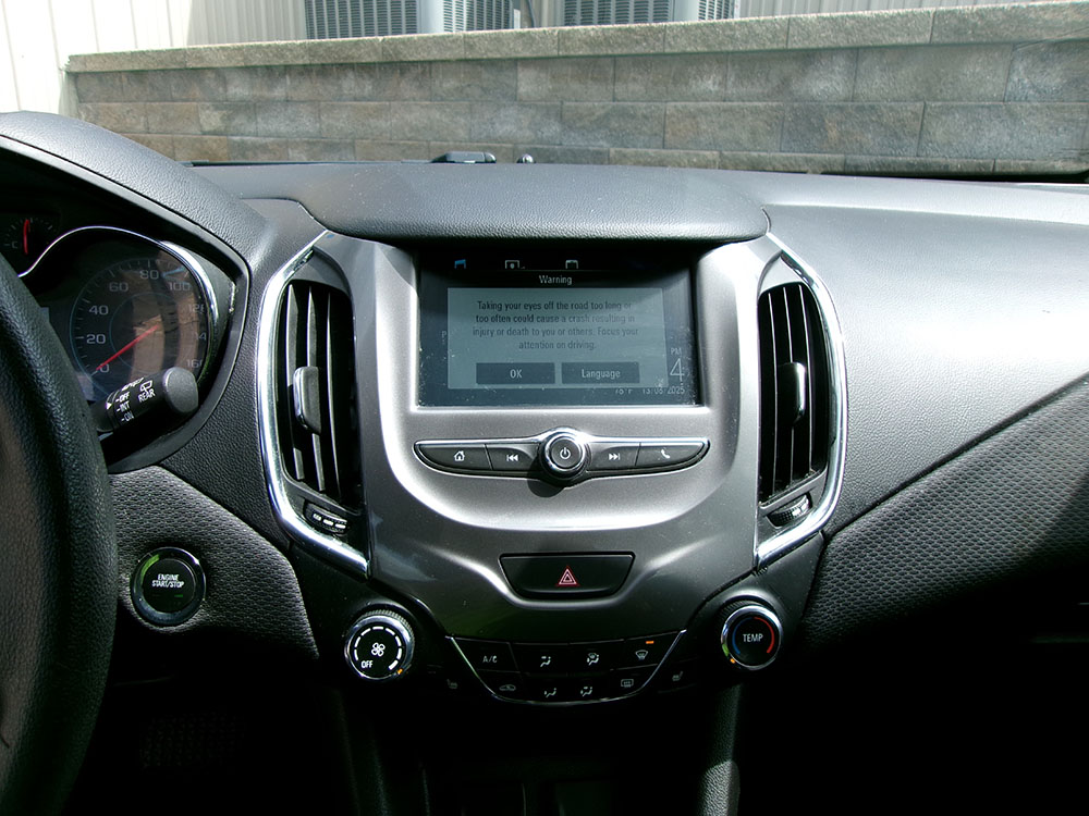 
								CHEVROLET CRUZE LT full									