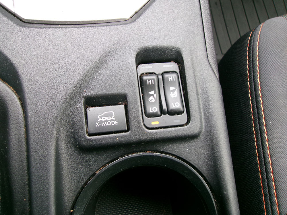 
								SUBARU CROSSTREK PREMIUM full									