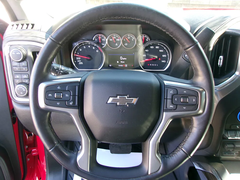 
								CHEVROLET SILVERADO 1500 TRAIL BOSS LT Z71 CREW CAB full									