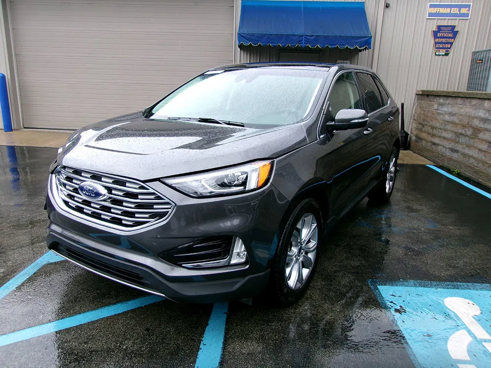 
								FORD EDGE TITANIUM full									