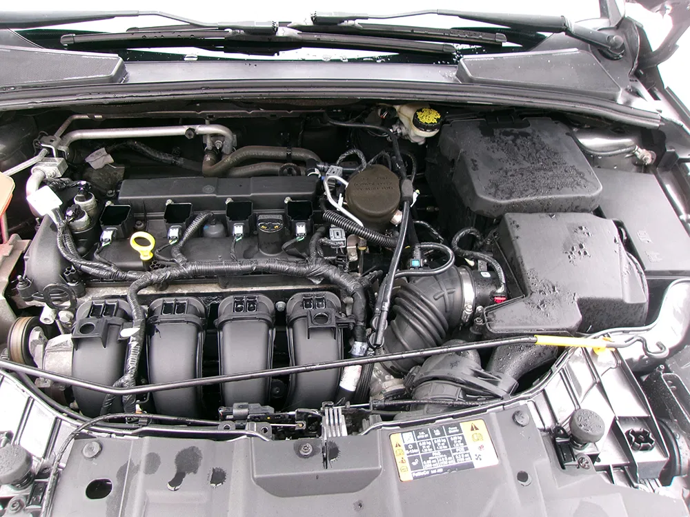 
								FORD FOCUS TITANIUM full									