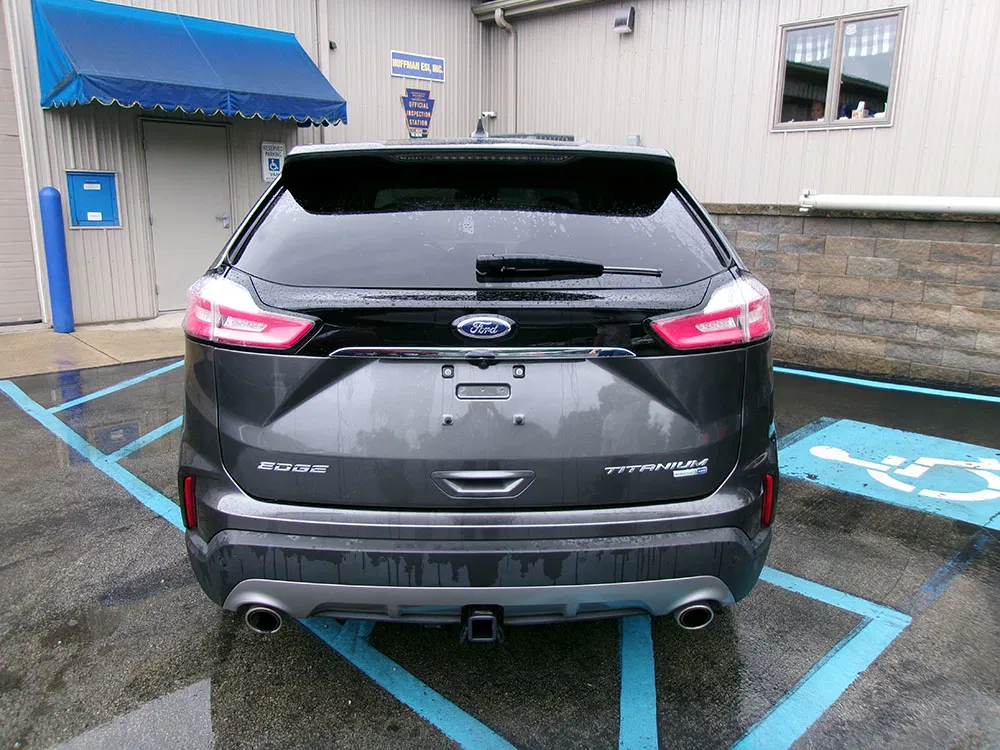 
								FORD EDGE TITANIUM full									