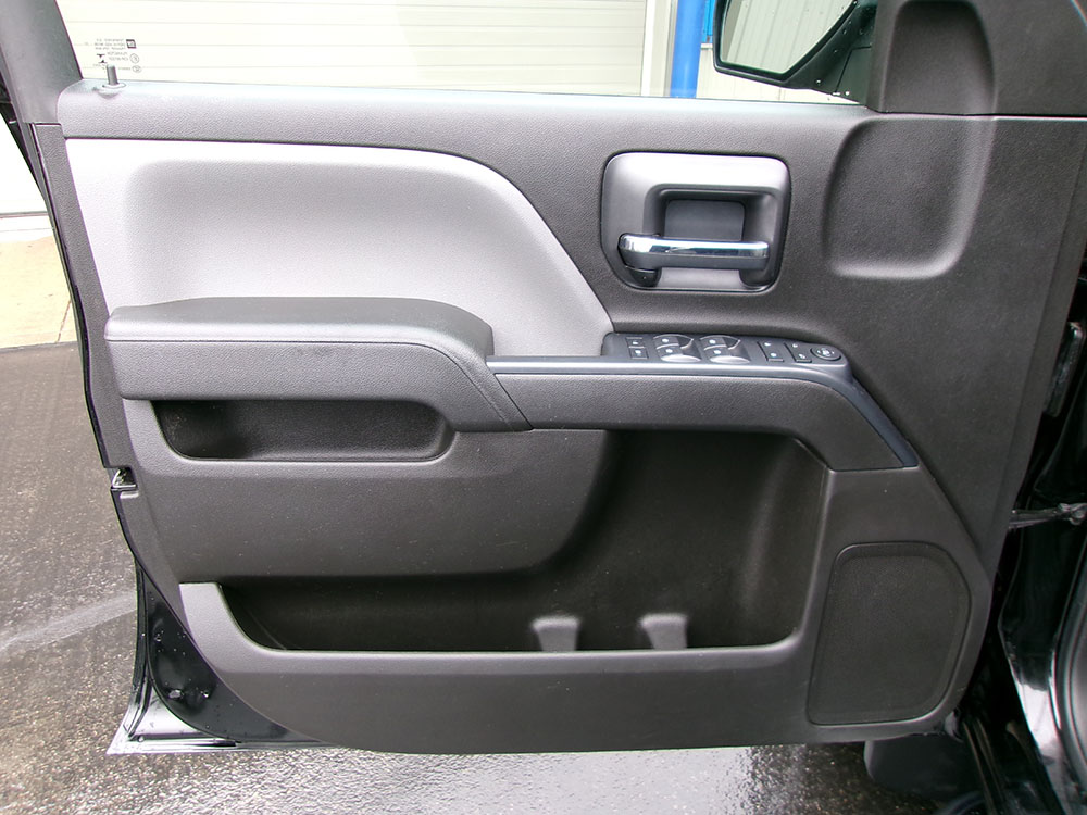 
								CHEVROLET SILVERADO CUSTOM EX CAB full									
