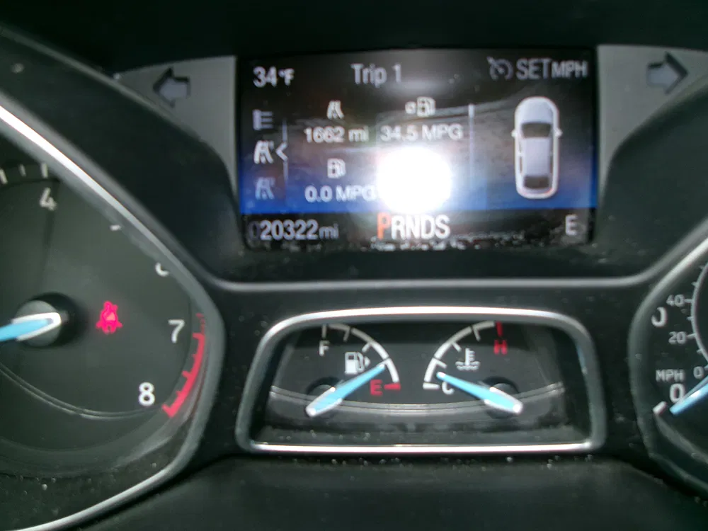
								FORD FOCUS TITANIUM full									