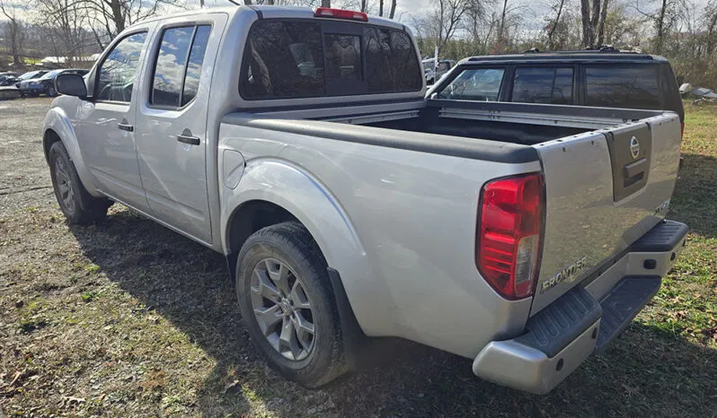 
								NISSAN FRONTIER SV CREW CAB full									