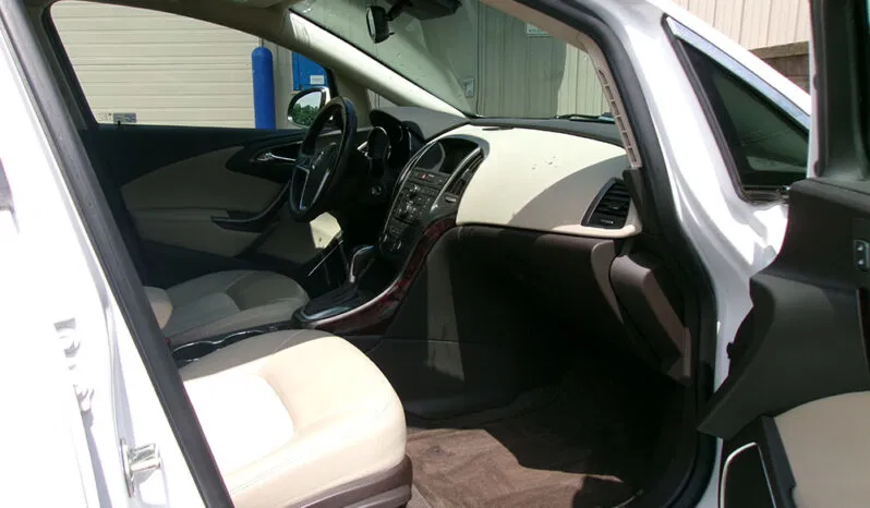
								BUICK VERANO full									