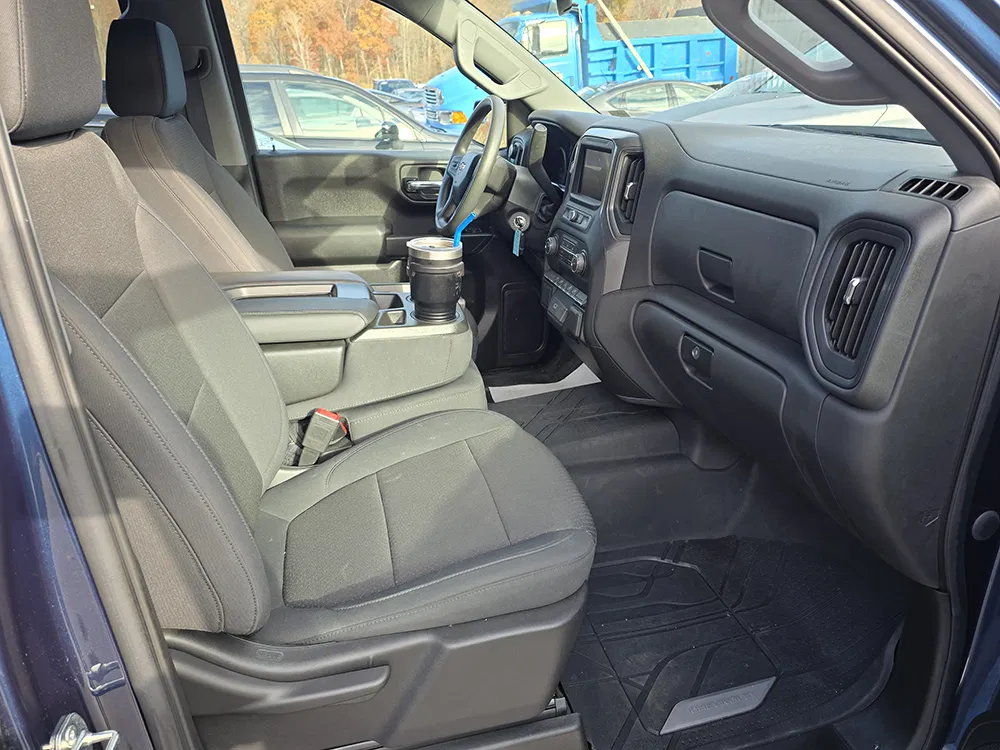 
								CHEVROLET SILVERDO 1500 CUSTOM CREW CAB full									
