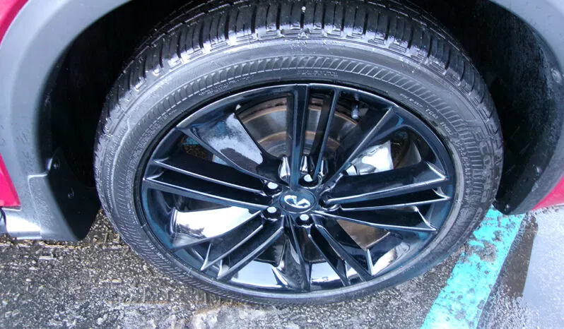 
								INFINITI QX55 ESSENTIAL full									