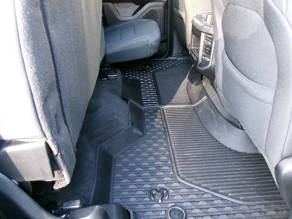 
								RAM 1500 BIGHORN SPORT QUAD CAB full									