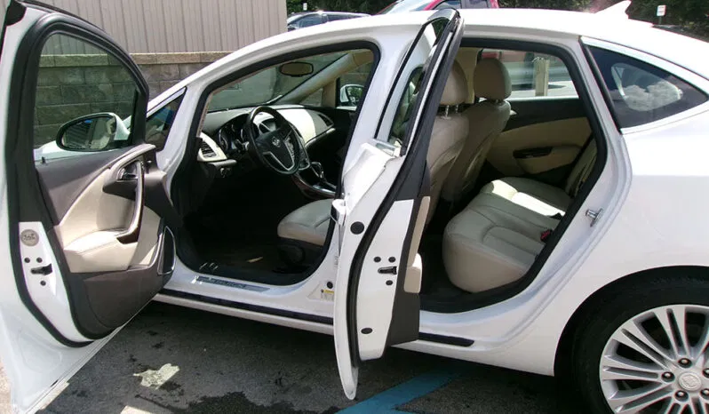 
								BUICK VERANO full									