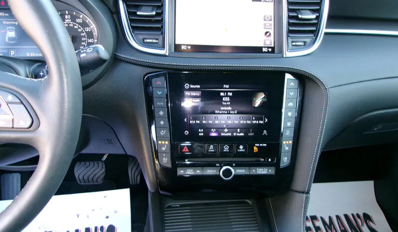 
								INFINITI QX55 ESSENTIAL full									