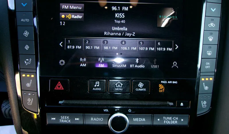 
								INFINITI QX55 ESSENTIAL full									