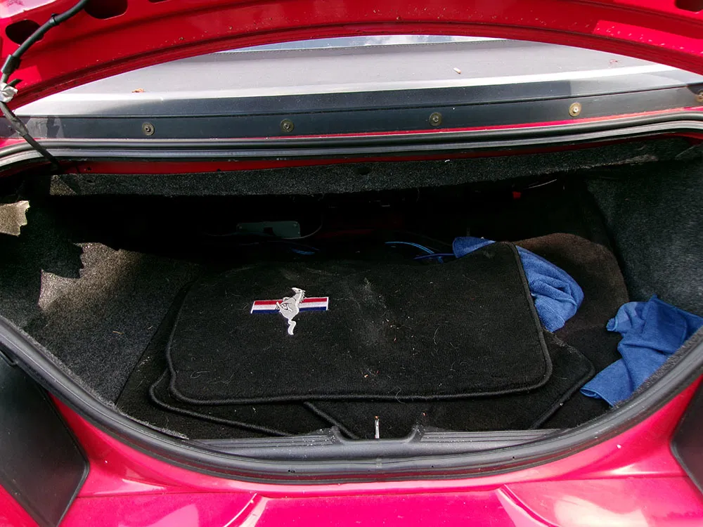 
								FORD MUSTANG GT full									