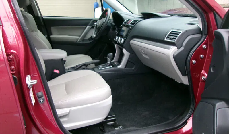 
								SUBARU FORESTER TOURING full									
