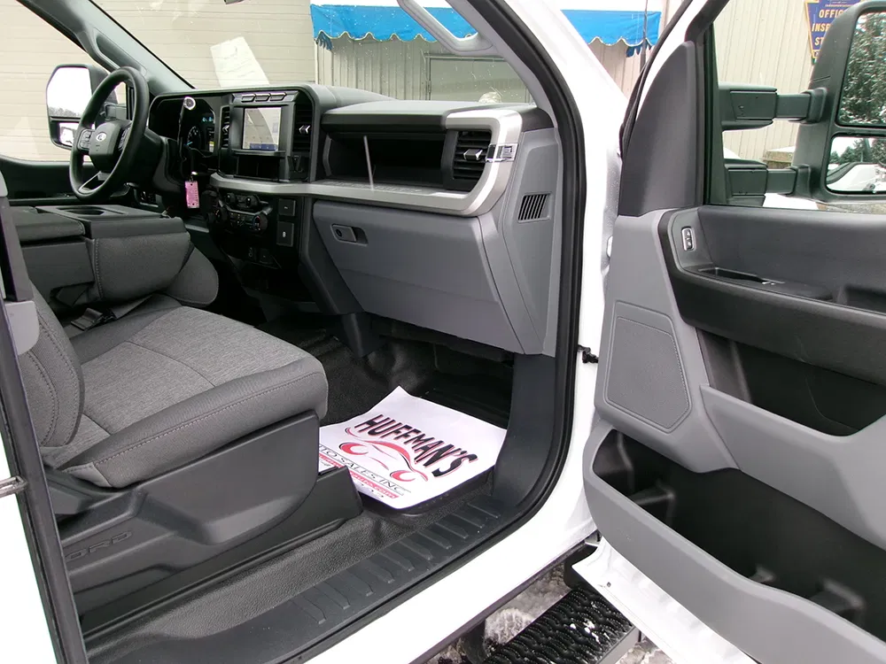 
								FORD F-350 XL SUPERCAB UTILITY BED full									