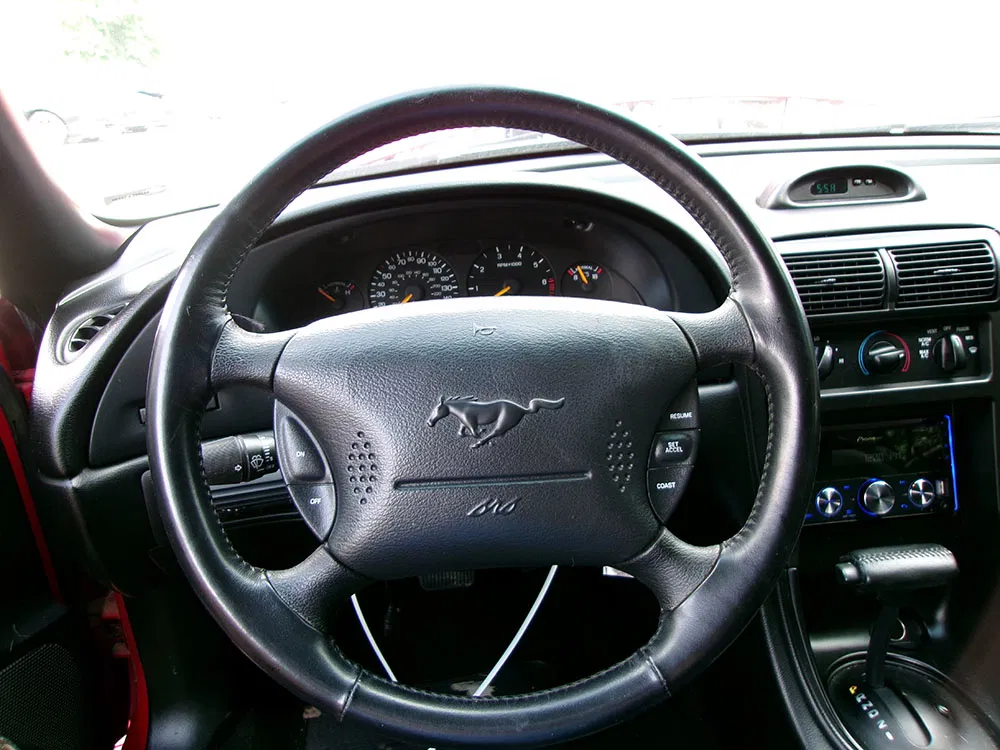 
								FORD MUSTANG GT full									