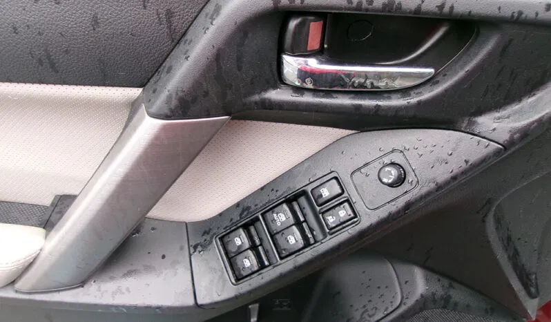 
								SUBARU FORESTER TOURING full									