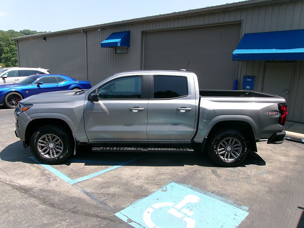 
								CHEVROLET COLORADO LT CREW CAB full									