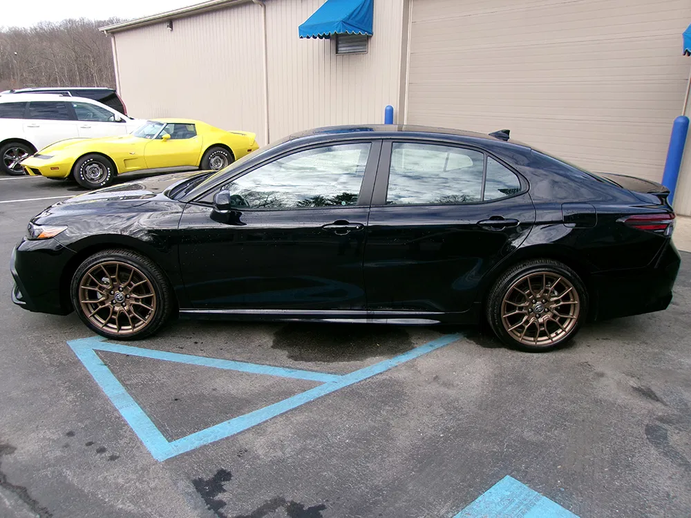 
								TOYOTA CAMRY SE NIGHT SHADE full									