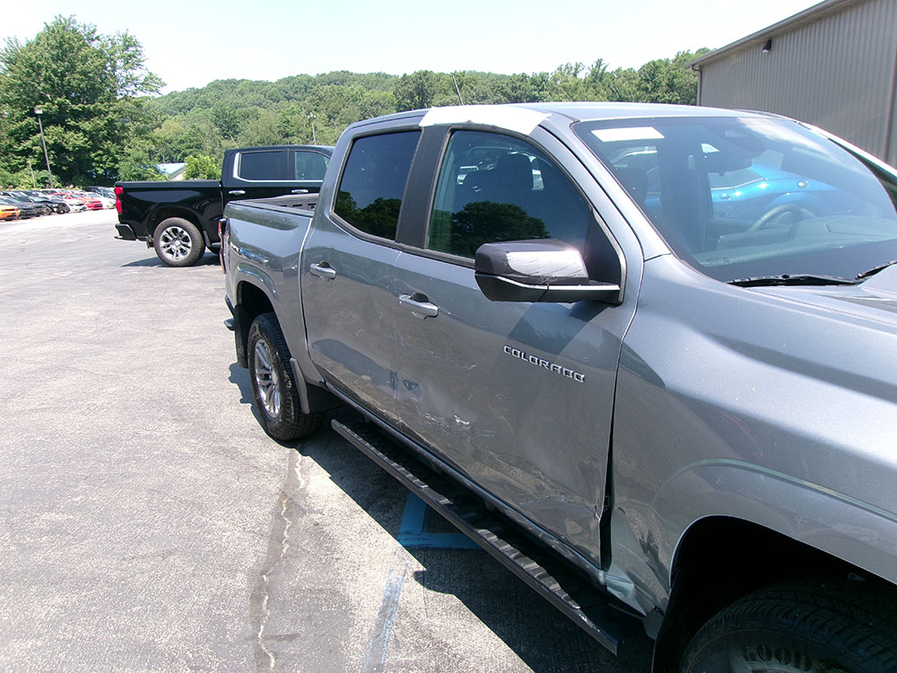 
								CHEVROLET COLORADO LT CREW CAB full									