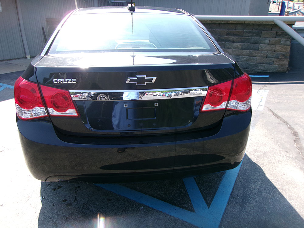 
								CHEVROLET CRUZE LIMITED LS full									