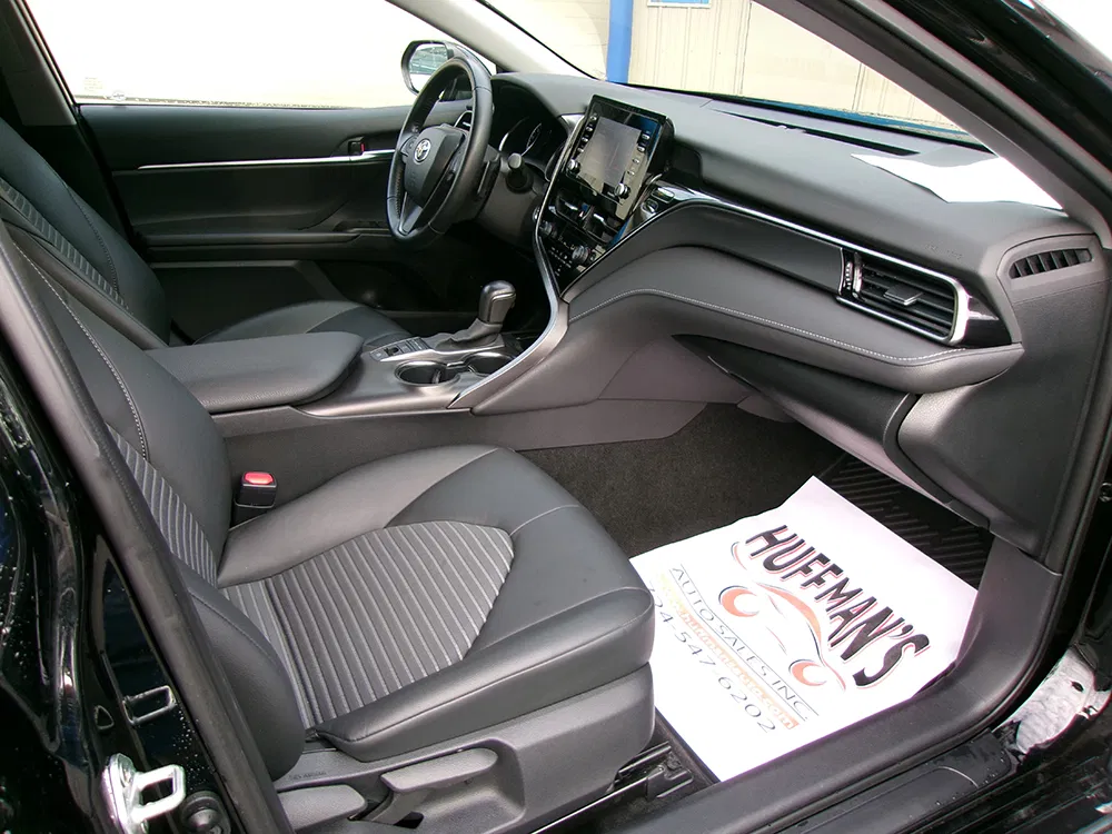 
								TOYOTA CAMRY SE NIGHT SHADE full									