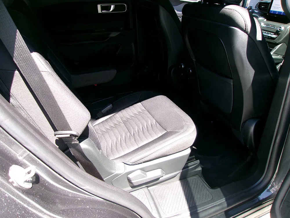 
								FORD EXPLORER XLT full									