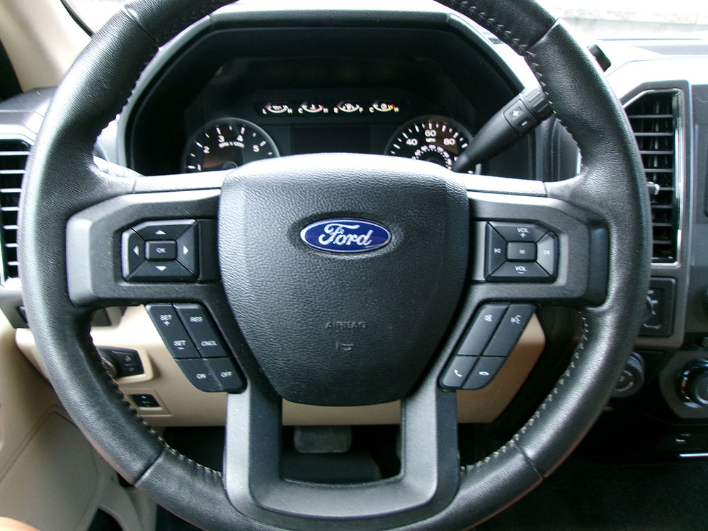 
								FORD F-150 XLT SUPER CAB 8’BED full									