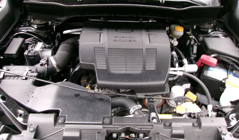 
								SUBARU FORESTER PREMIUM full									