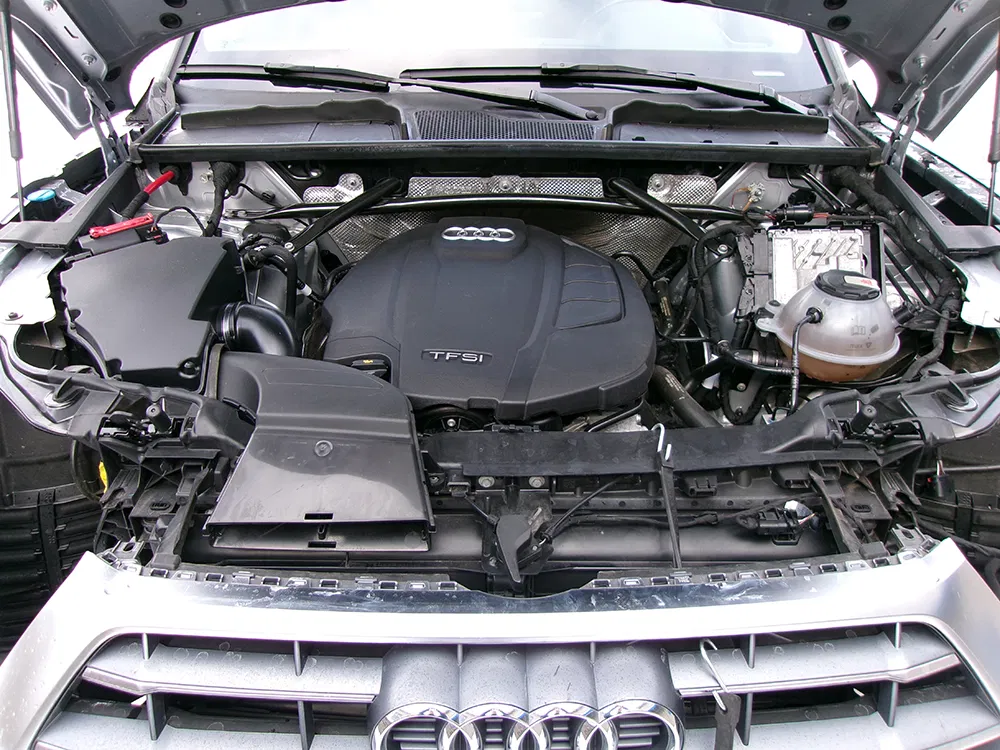 
								AUDI Q5 PREMIUM PLUS full									