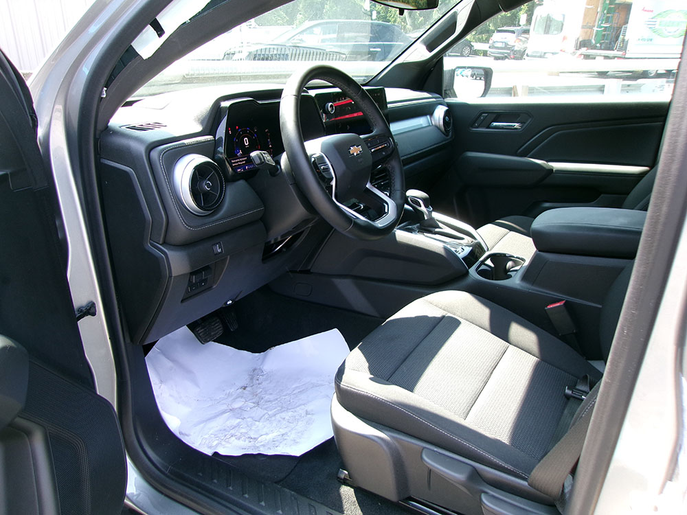 
								CHEVROLET COLORADO LT CREW CAB full									