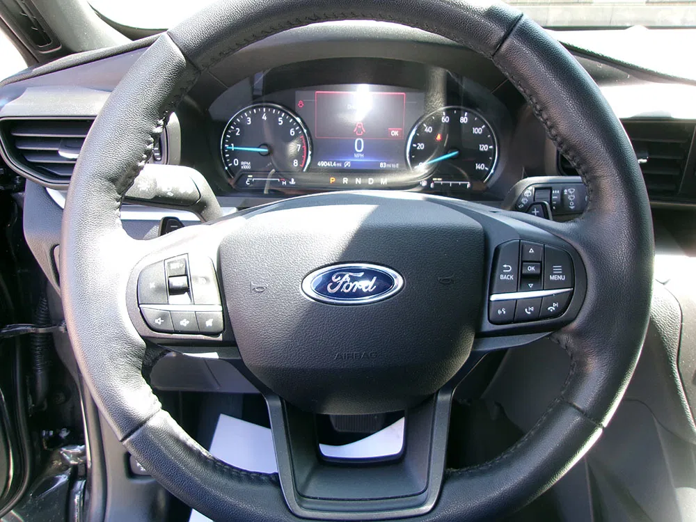 
								FORD EXPLORER XLT full									