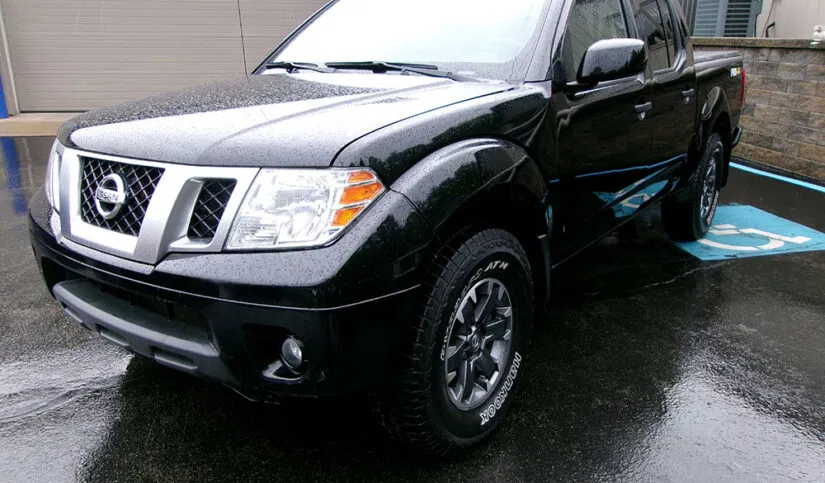 
								NISSAN FRONTIER PRO-4X CREW CAB full									