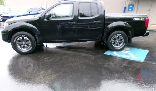 2020 Nissan Frontier PRO-4X's photo