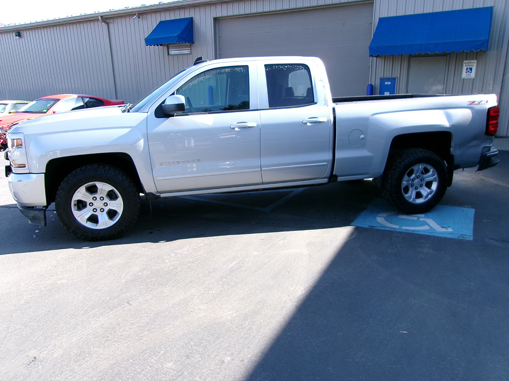 
								CHEVROLET SILVERADO 1500 2LT EX CAB full									