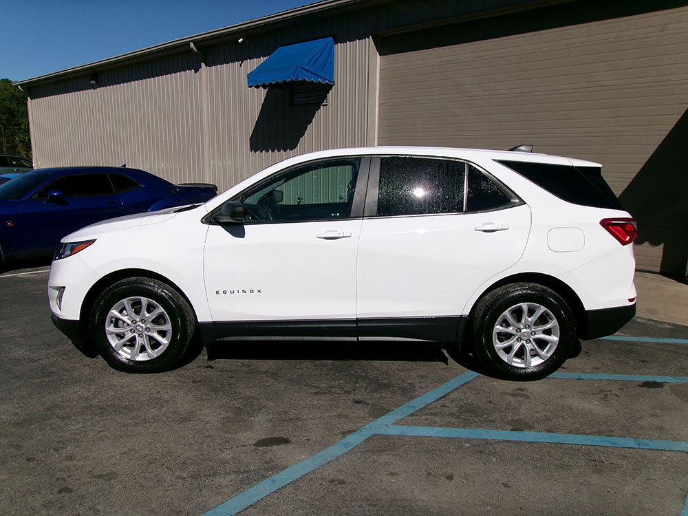 
								CHEVROLET EQUINOX LS full									