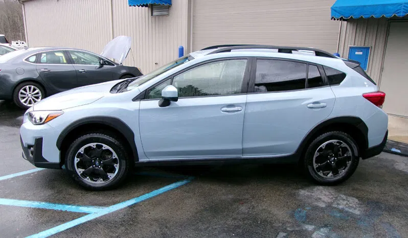 
								SUBARU CROSSTREK PREMIUM full									