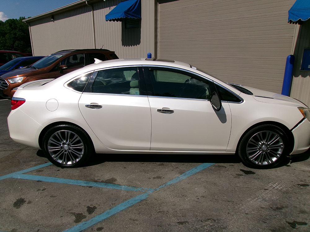 
								BUICK VERANO PREMIUM full									