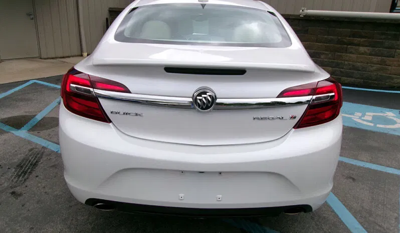 
								BUICK REGAL SPORT TOURING full									