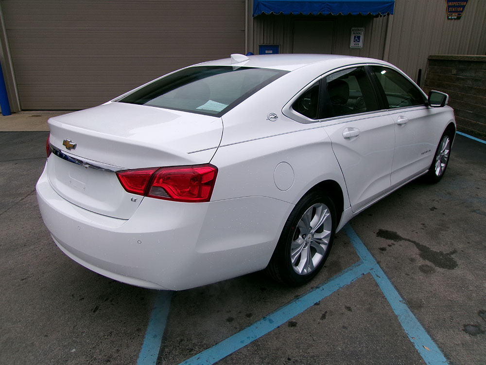 
								CHEVROLET IMPALA LT full									
