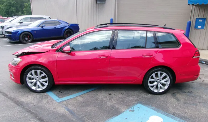 
								VOLKSWAGEN GOLF SPORTWAGEN S full									