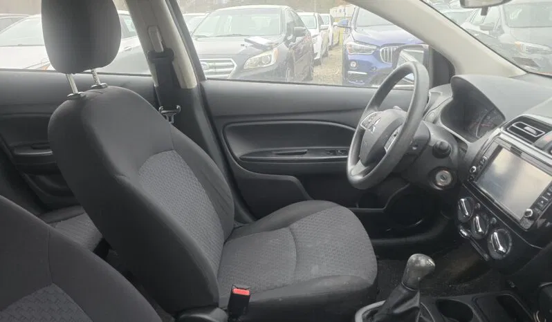 
								MITSUBISHI MIRAGE ES full									