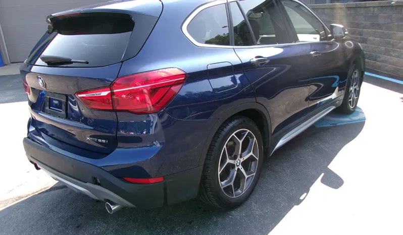 
								BMW X1 full									