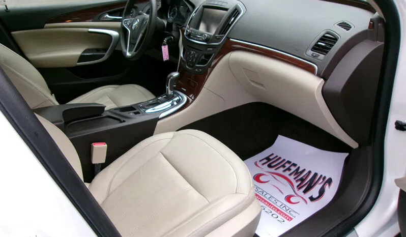 
								BUICK REGAL SPORT TOURING full									